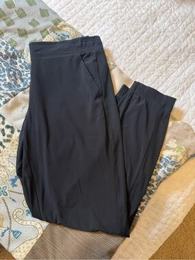 Athleta Black Brooklyn Jogger Pants